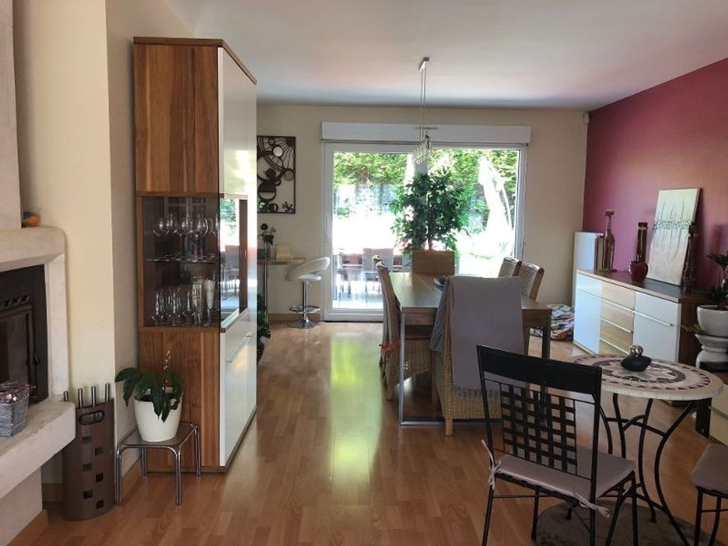 Achat maison à vendre 4 chambres 193 m² - Hussigny-Godbrange