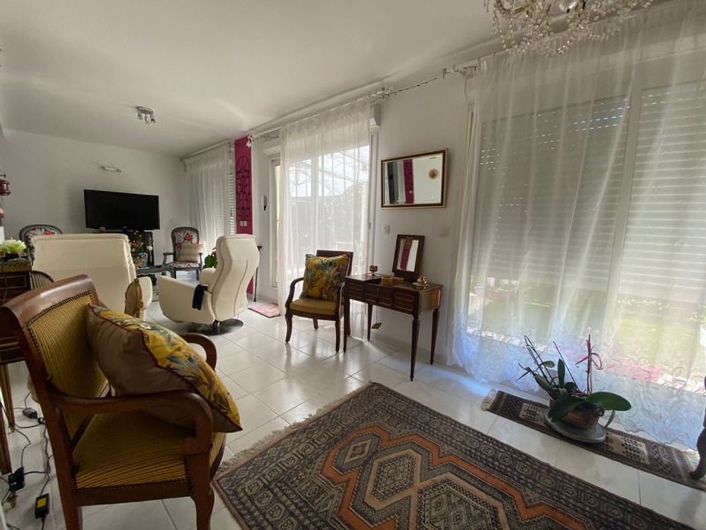 Achat appartement à vendre 4 pièces 96 m² - Marseille 12ème arrondissement