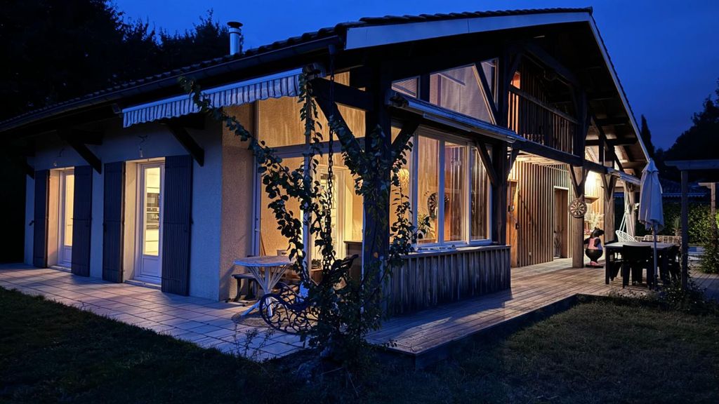 Achat maison à vendre 4 chambres 150 m² - Le Porge
