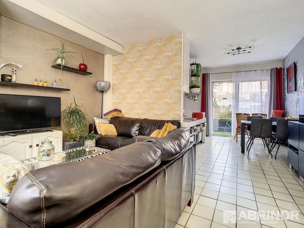 Achat appartement à vendre 4 pièces 96 m² - Lille