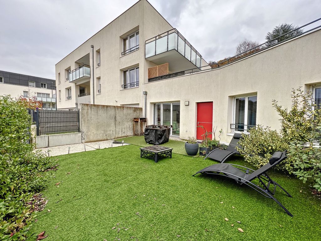 Achat appartement à vendre 3 pièces 75 m² - Eybens