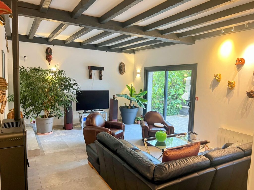 Achat maison à vendre 5 chambres 153 m² - Seyssins