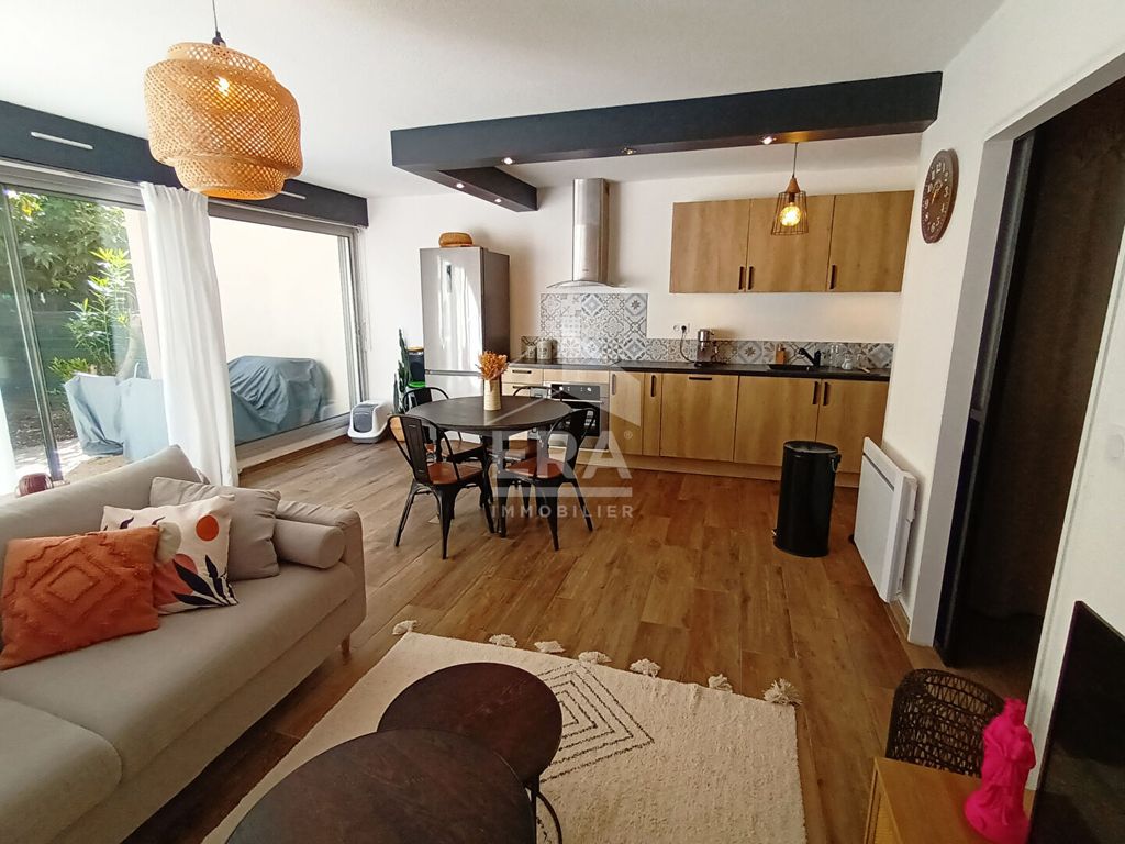 Achat appartement à vendre 4 pièces 79 m² - Bagnols-sur-Cèze