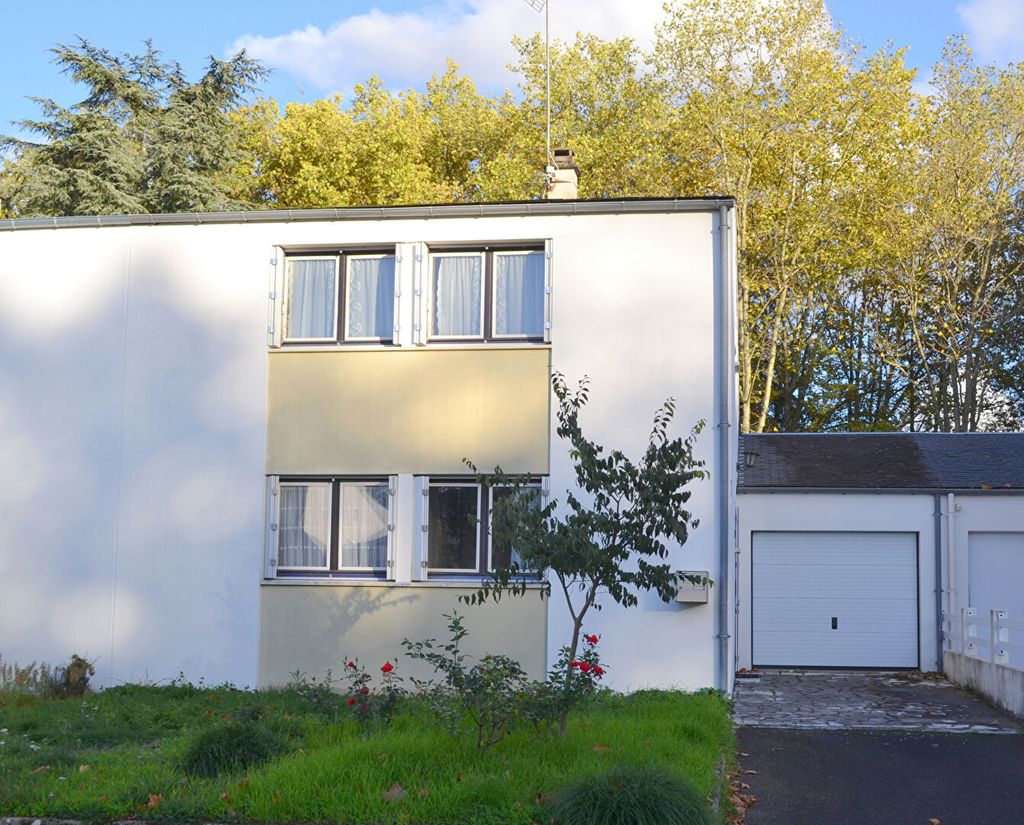Achat maison à vendre 3 chambres 87 m² - Châtellerault