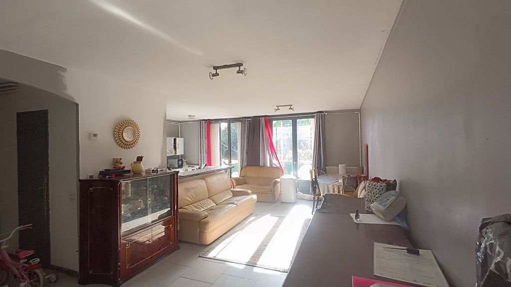 Achat appartement à vendre 5 pièces 81 m² - Marseille 14ème arrondissement
