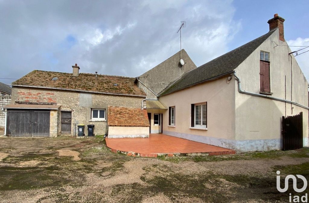 Achat maison à vendre 2 chambres 98 m² - Thignonville