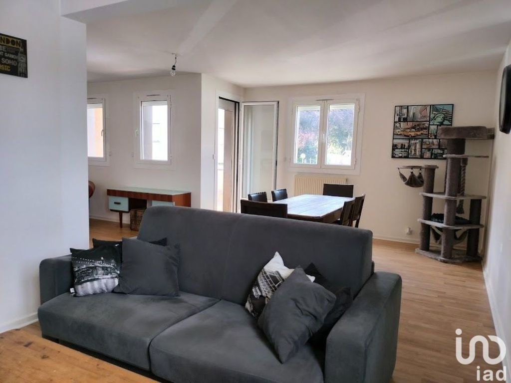 Achat appartement à vendre 5 pièces 97 m² - Guingamp