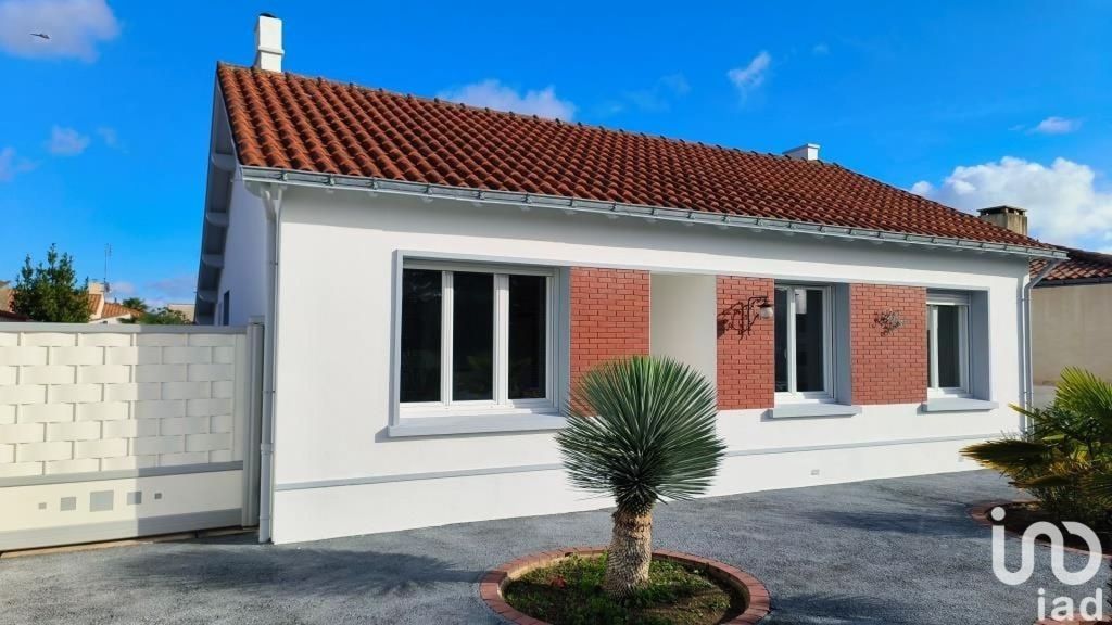 Achat maison à vendre 2 chambres 77 m² - L'Île-d'Olonne