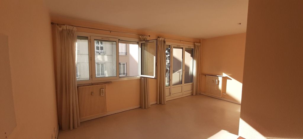 Achat appartement à vendre 3 pièces 62 m² - Firminy