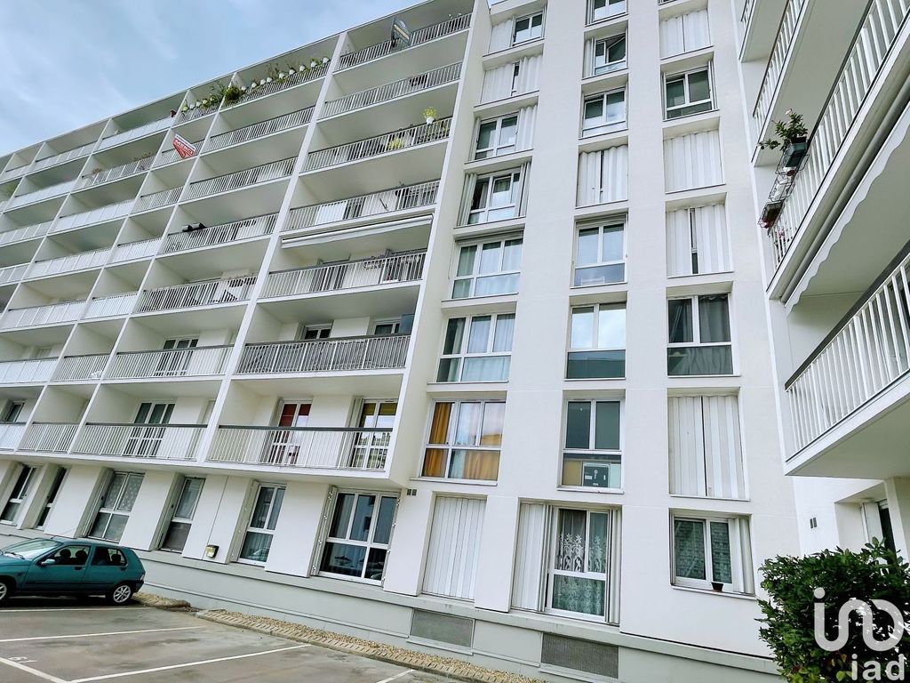 Achat appartement à vendre 3 pièces 64 m² - Ivry-sur-Seine