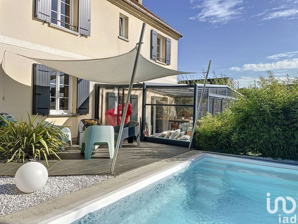 Achat maison à vendre 3 chambres 125 m² - Crépy-en-Valois