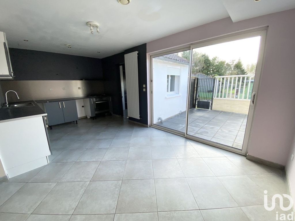 Achat maison à vendre 3 chambres 110 m² - Saint-Amand-les-Eaux