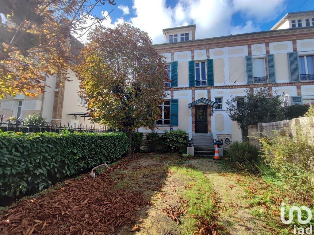 Achat maison à vendre 4 chambres 140 m² - Montmorency