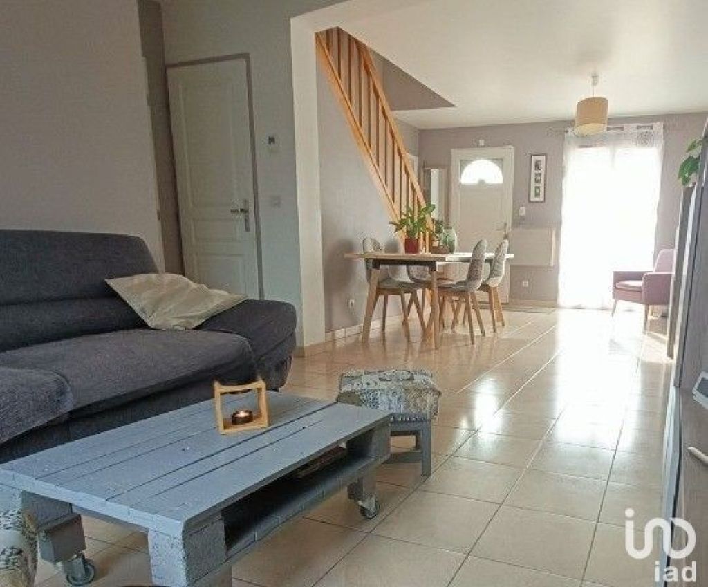 Achat maison à vendre 5 chambres 99 m² - Arpajon