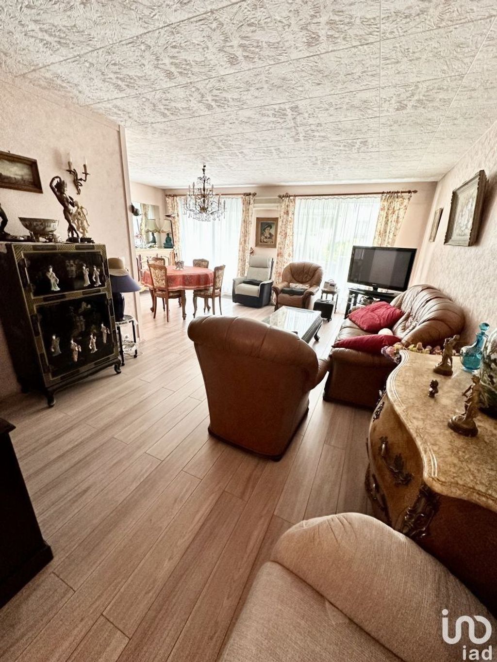 Achat appartement à vendre 4 pièces 99 m² - Champs-sur-Marne