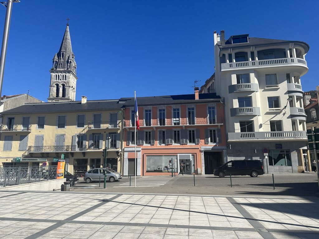 Achat maison à vendre 1 chambre 245 m² - Lourdes