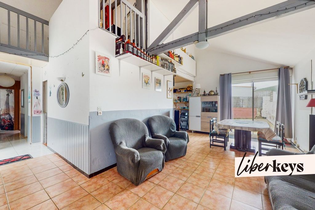 Achat maison à vendre 5 chambres 125 m² - Villeneuve-d'Olmes