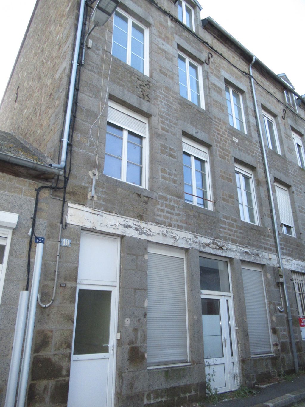 Achat appartement à vendre 9 pièces 175 m² - La Motte-Fouquet