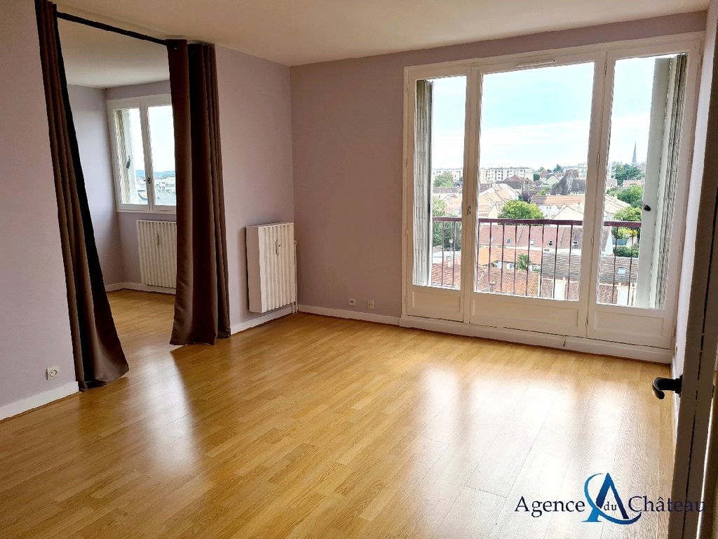 Achat appartement à vendre 2 pièces 51 m² - Compiègne