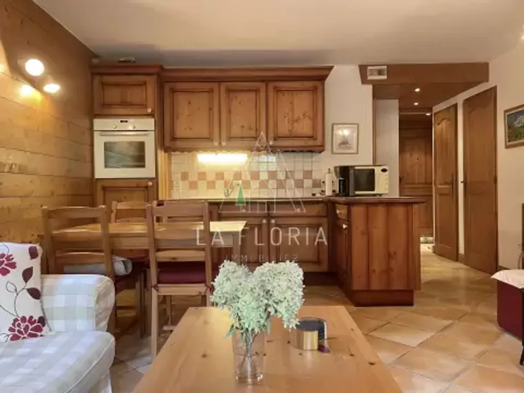 Achat appartement à vendre 3 pièces 46 m² - Chamonix-Mont-Blanc