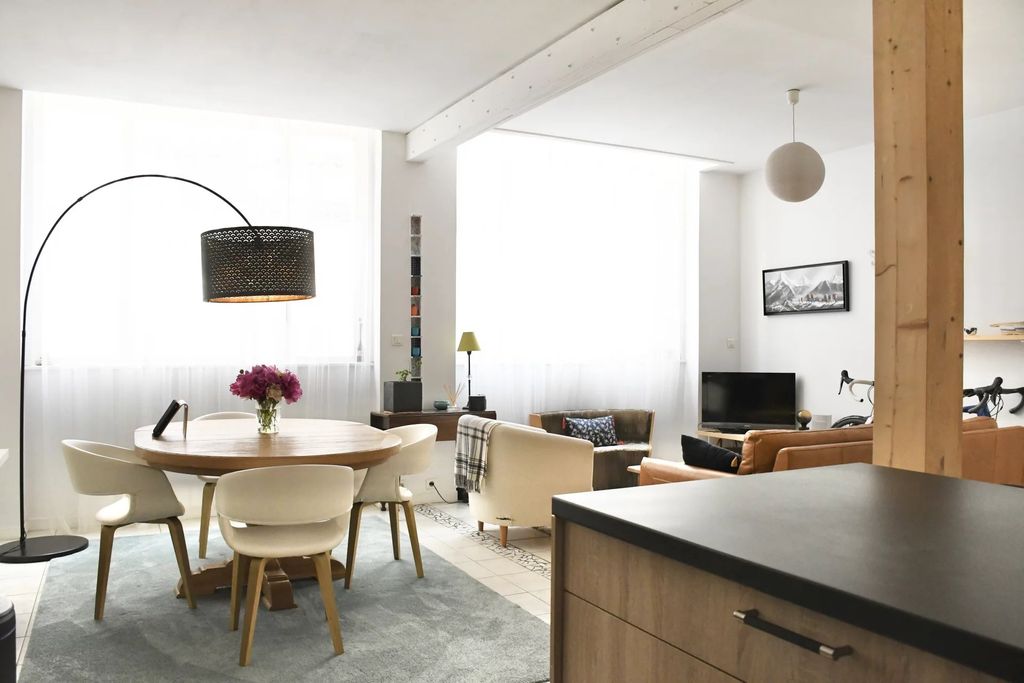 Achat appartement à vendre 3 pièces 65 m² - Lyon 1er arrondissement