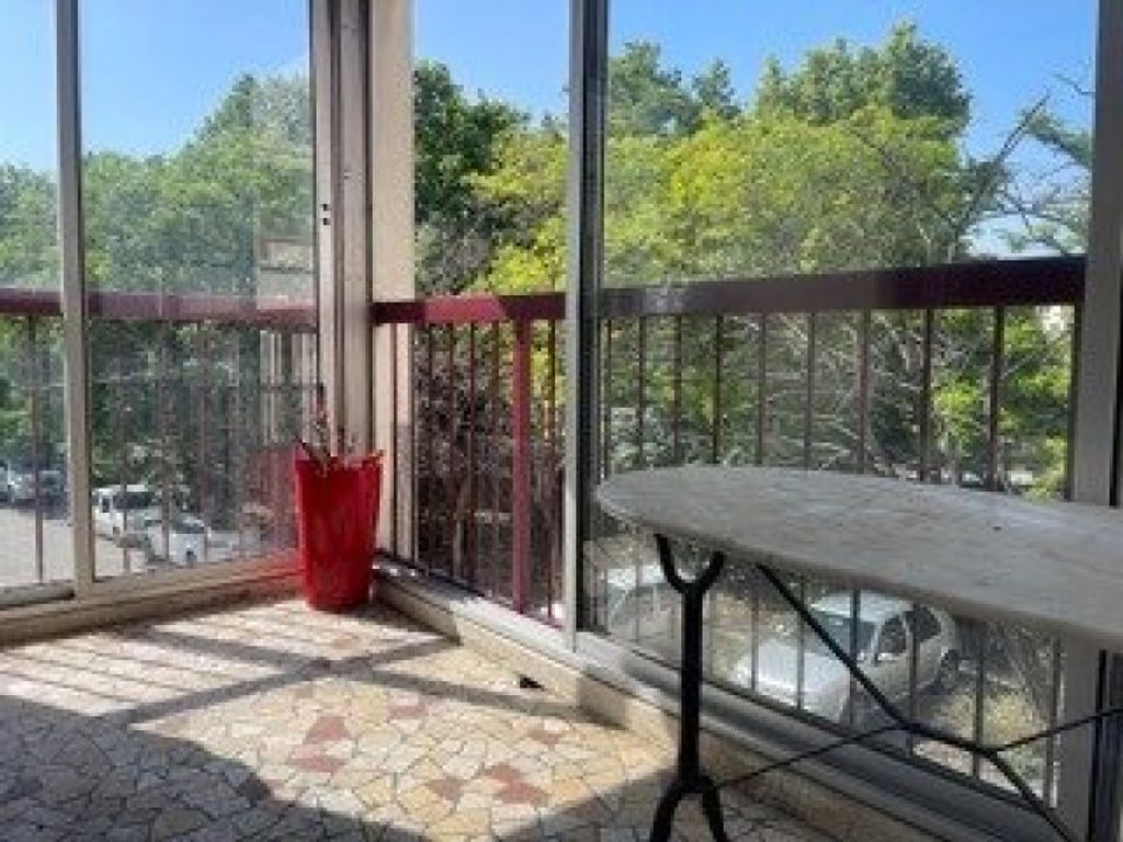 Achat appartement à vendre 4 pièces 90 m² - Marseille 15ème arrondissement