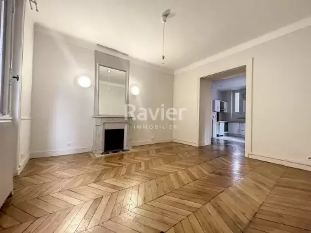 Achat appartement à vendre 4 pièces 80 m² - Paris 16ème arrondissement