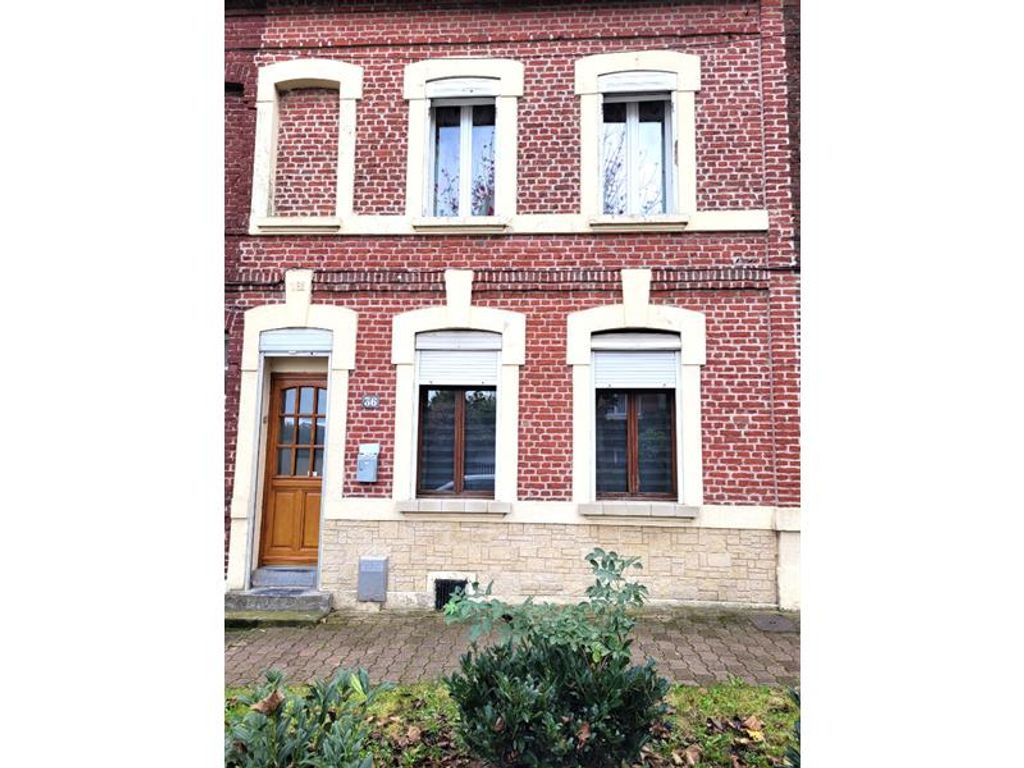 Achat maison à vendre 3 chambres 97 m² - Cambrai