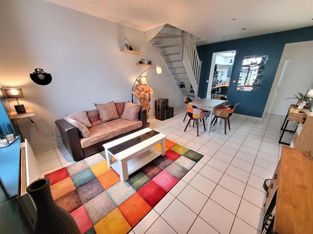 Achat maison à vendre 2 chambres 77 m² - Hallennes-lez-Haubourdin