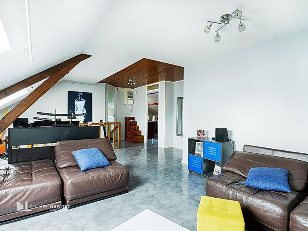 Achat appartement à vendre 4 pièces 102 m² - Danjoutin