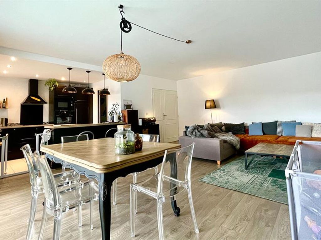 Achat appartement à vendre 3 pièces 90 m² - Wasquehal