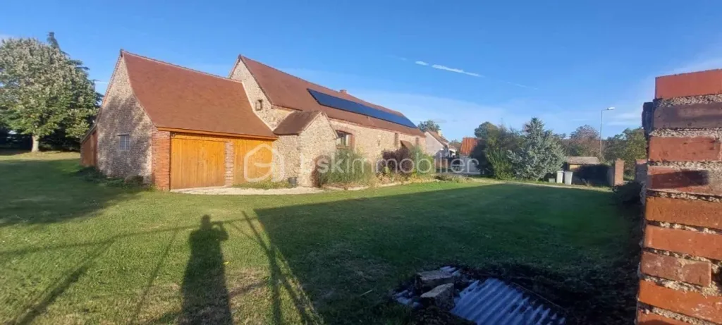 Achat maison à vendre 4 chambres 164 m² - Villeneuve-sur-Yonne