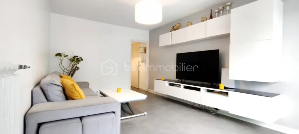 Achat appartement à vendre 3 pièces 67 m² - Corbeil-Essonnes