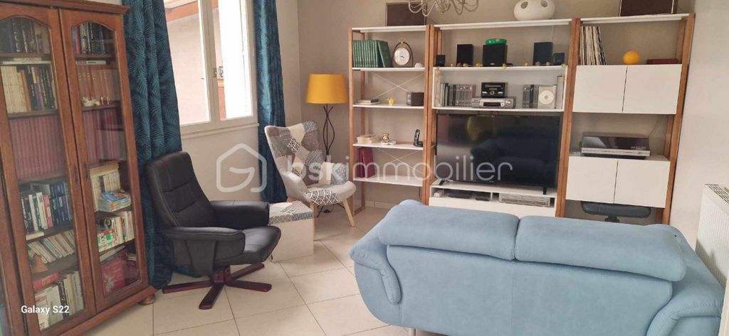 Achat maison à vendre 4 chambres 140 m² - Cerny