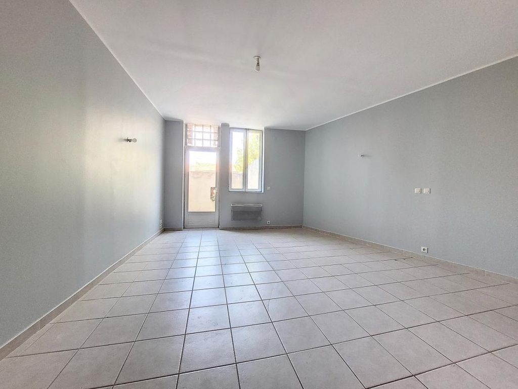 Achat appartement à vendre 2 pièces 48 m² - Sorgues