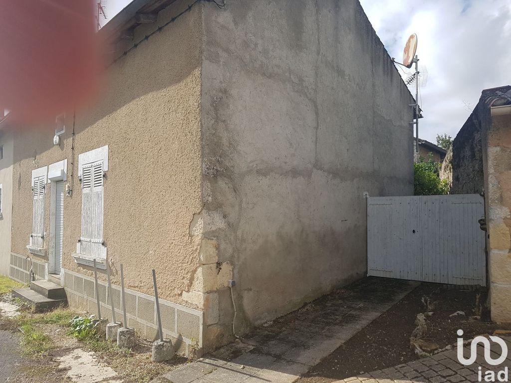 Achat maison à vendre 1 chambre 57 m² - Chauvigny