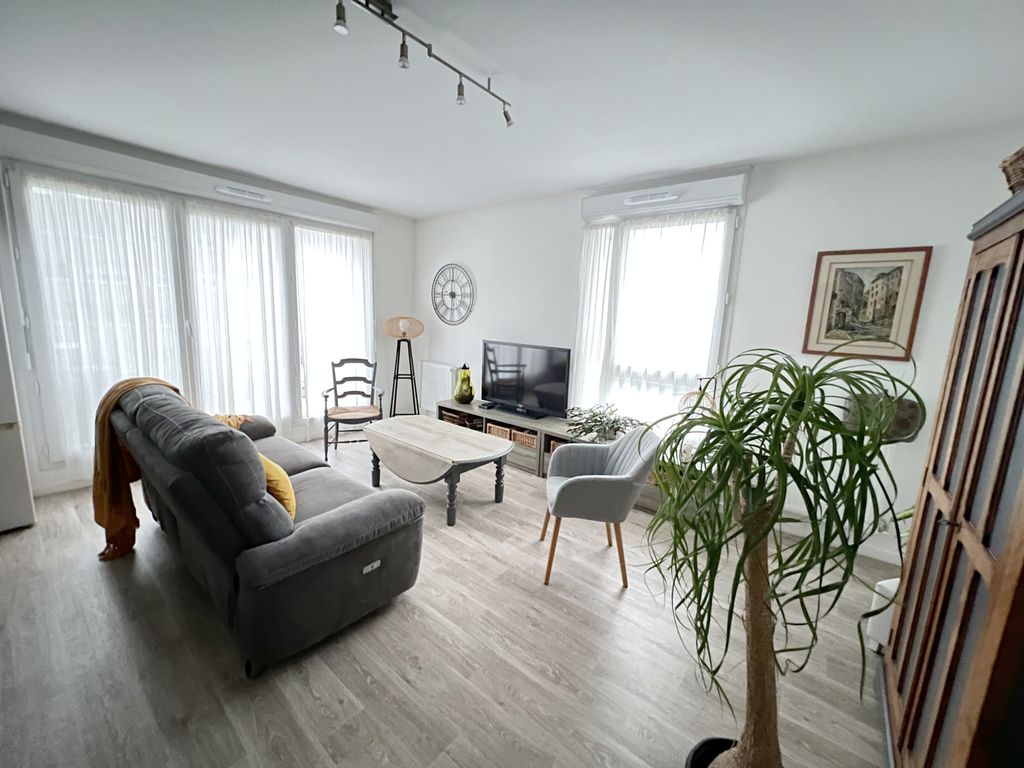 Achat appartement à vendre 3 pièces 62 m² - Fosses