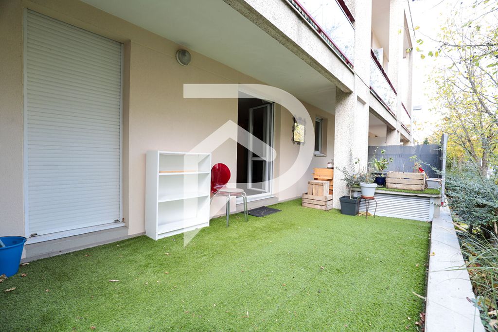 Achat appartement à vendre 3 pièces 69 m² - Clamart