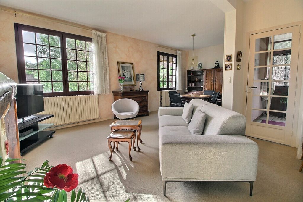 Achat maison à vendre 3 chambres 106 m² - Versailles