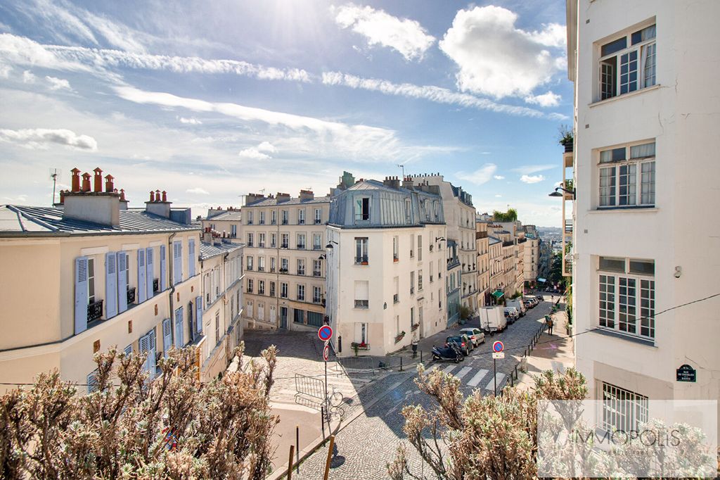 Achat appartement à vendre 3 pièces 75 m² - Paris 18ème arrondissement