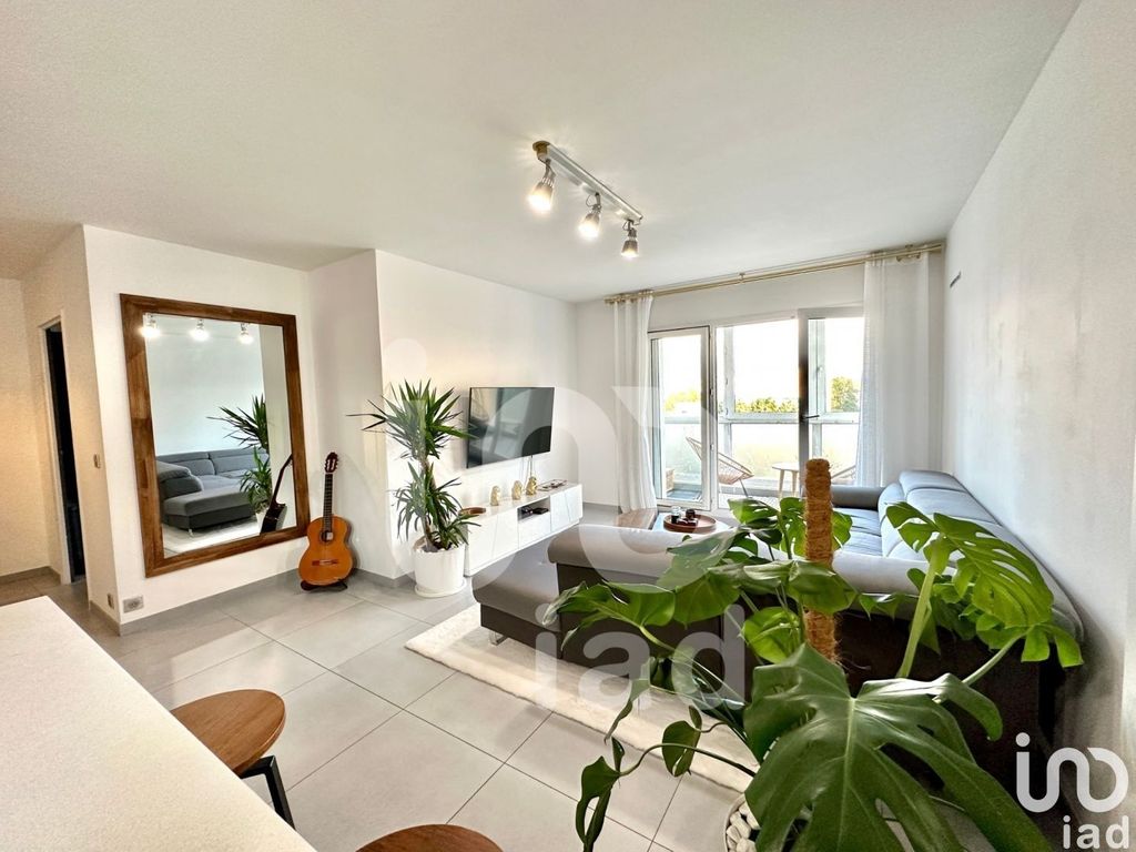 Achat appartement à vendre 3 pièces 64 m² - Chelles