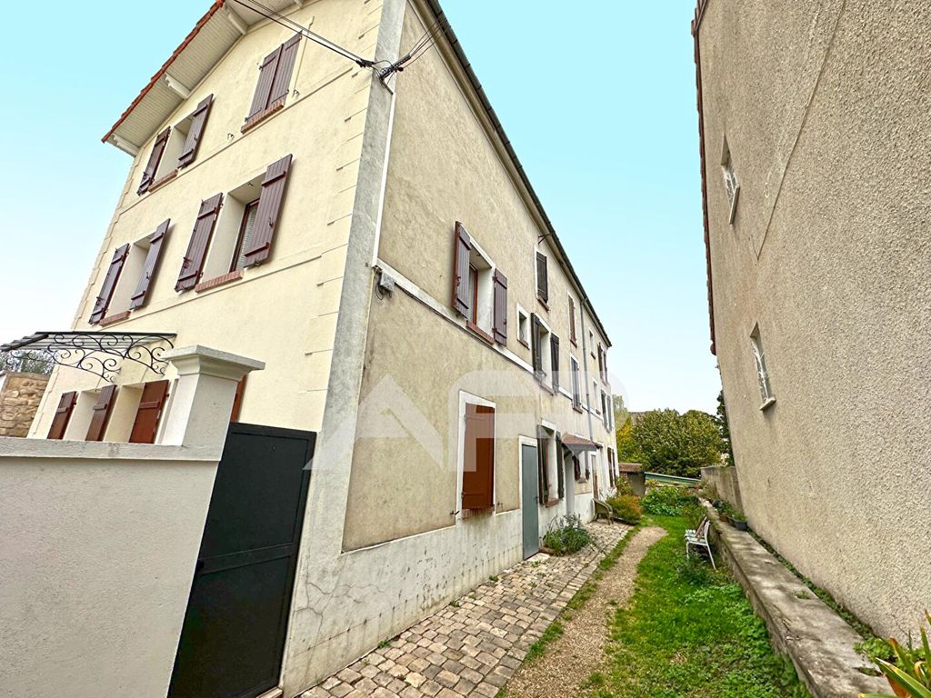 Achat appartement à vendre 3 pièces 48 m² - Carrières-sur-Seine