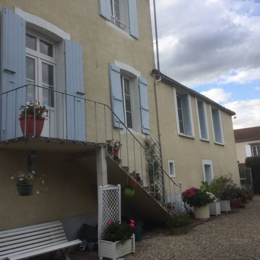 Achat maison à vendre 5 chambres 190 m² - Pontigny