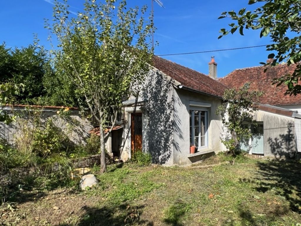 Achat maison à vendre 4 chambres 111 m² - Villeneuve-sur-Bellot