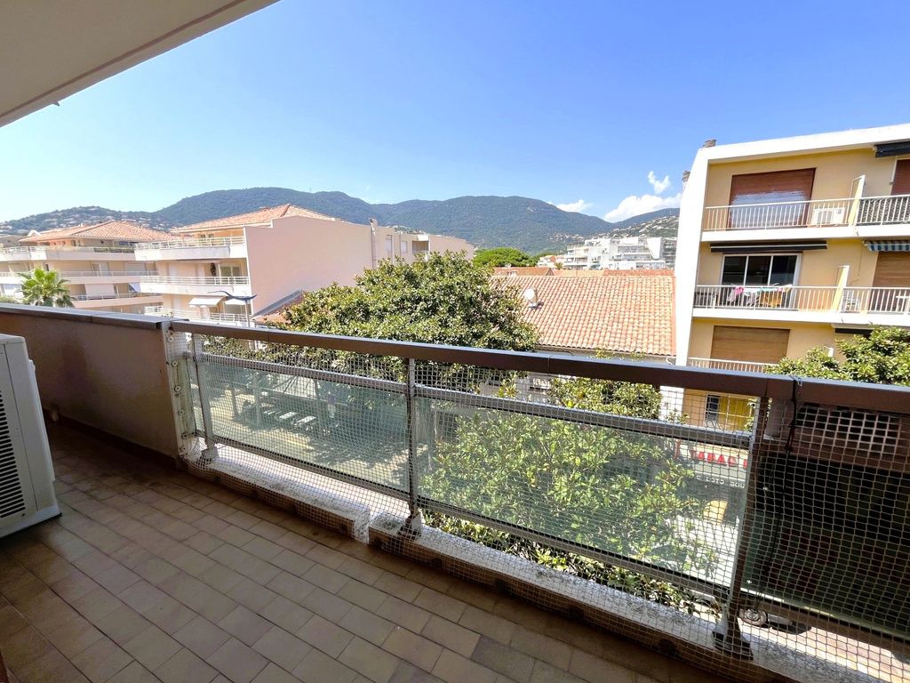 Achat appartement 4 pièce(s) Cavalaire-sur-Mer