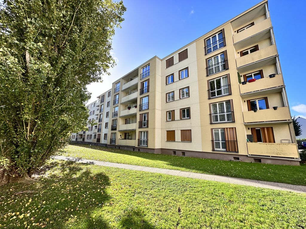 Achat appartement à vendre 2 pièces 47 m² - Brou-sur-Chantereine