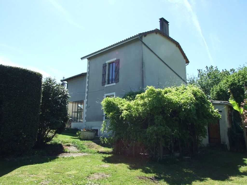 Achat maison à vendre 2 chambres 100 m² - Oradour-sur-Vayres