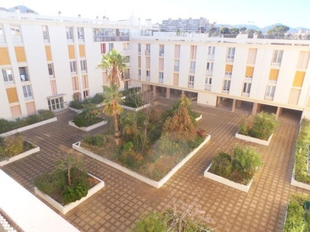 Achat appartement à vendre 5 pièces 90 m² - Marseille 10ème arrondissement
