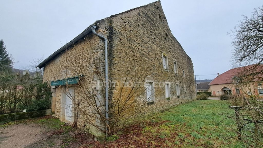 Achat maison à vendre 3 chambres 151 m² - Gourgeon