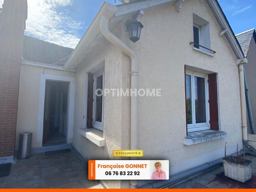 Achat maison à vendre 2 chambres 75 m² - Saint-Amand-Montrond